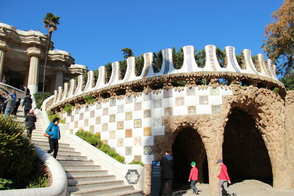 2014西班牙(22) 巴塞隆納 奎爾公園(Park Guell)《齊莉藝成的幸福城堡》 @齊莉藝成的幸福城堡